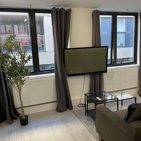 2 Bdrm Contemporary Central London Apartment Buitenkant foto